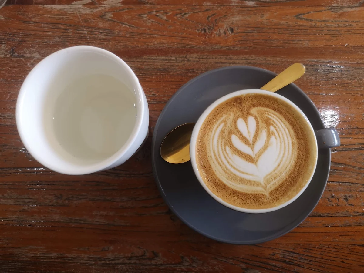Latte, Great Ryrie Cafe'