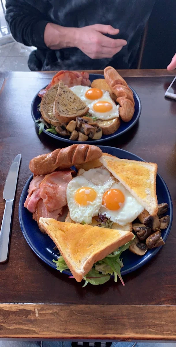 English Breakfast, Coffee Lounge Lugarno