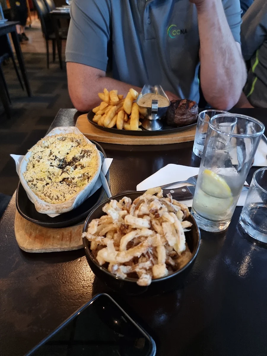 Onion Rings, Squires Loft Docklands