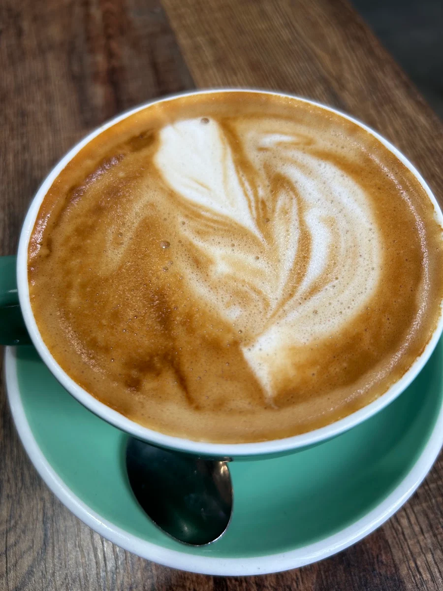Flat White, Grounded 2050 Cafe