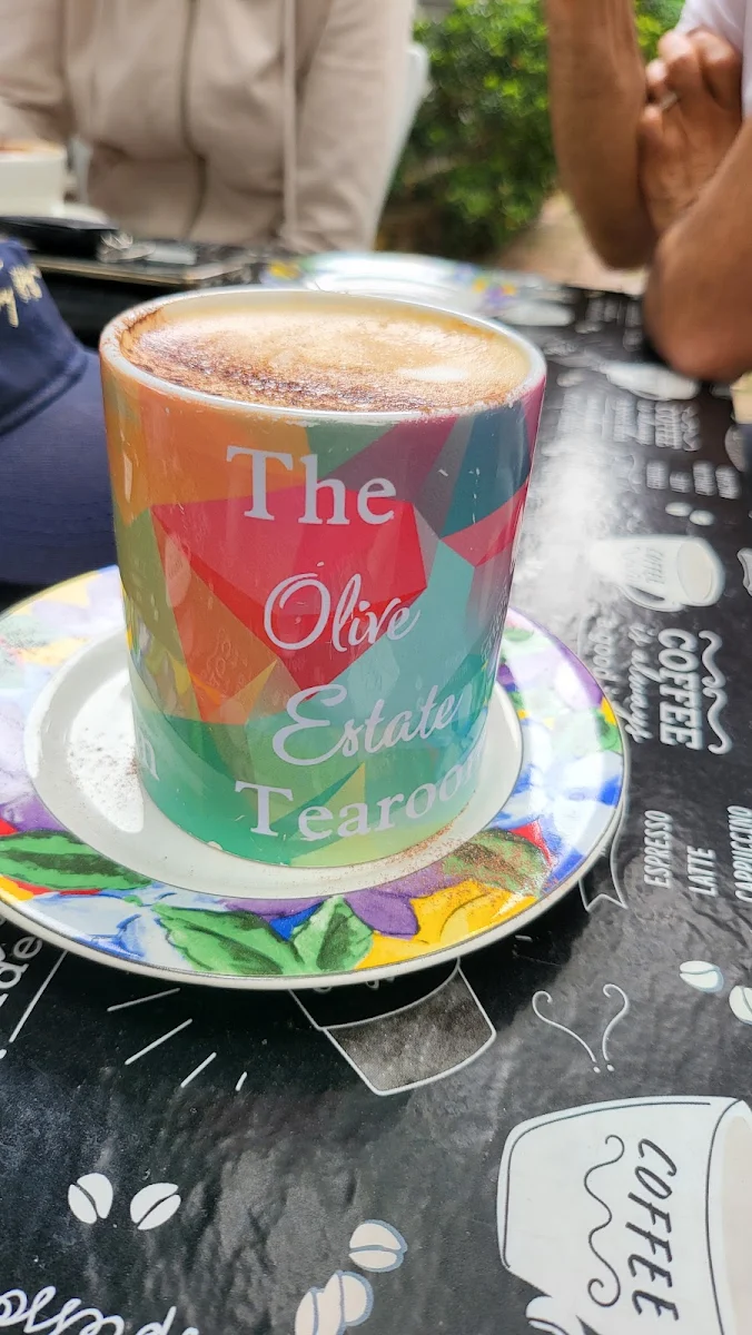 Highlights, The Maali café