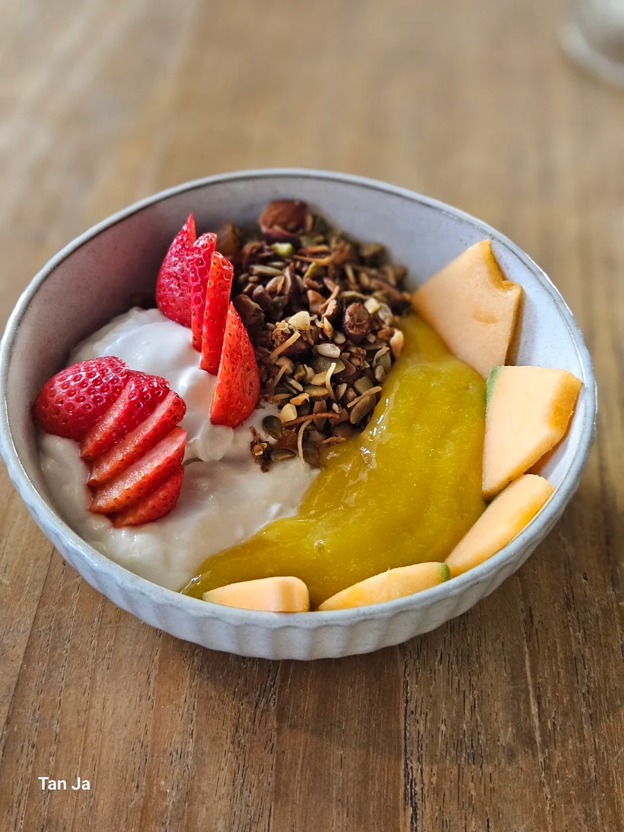 Granola Bowl