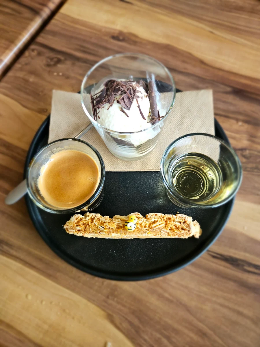 Affogato, Applebys Mediterraneo Bar & Grill