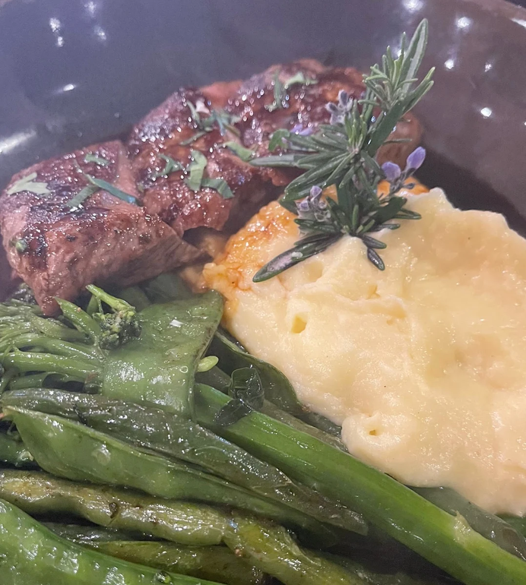 Mashed Potatoes, Applebys Mediterraneo Bar & Grill