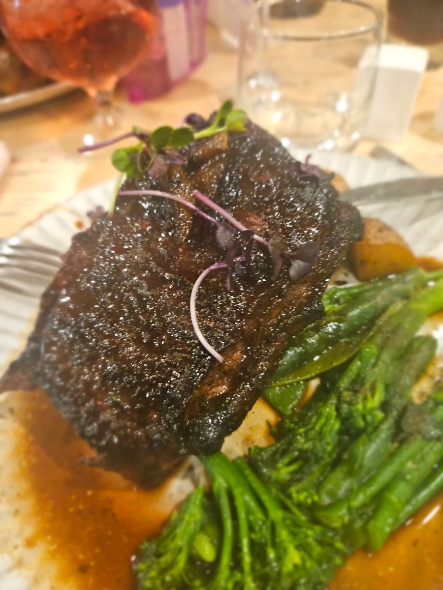 Steak Night, Applebys Mediterraneo Bar & Grill