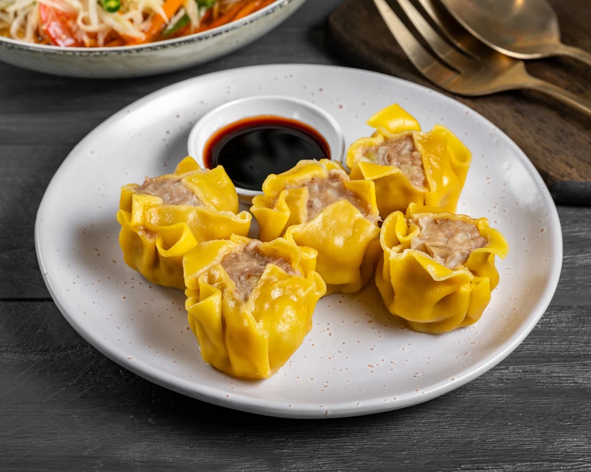 Dimsim, LITTLE BANGKOK BISTRO