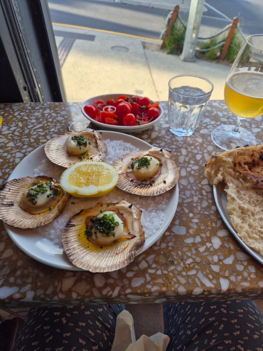 Scallops, Totti's Lorne