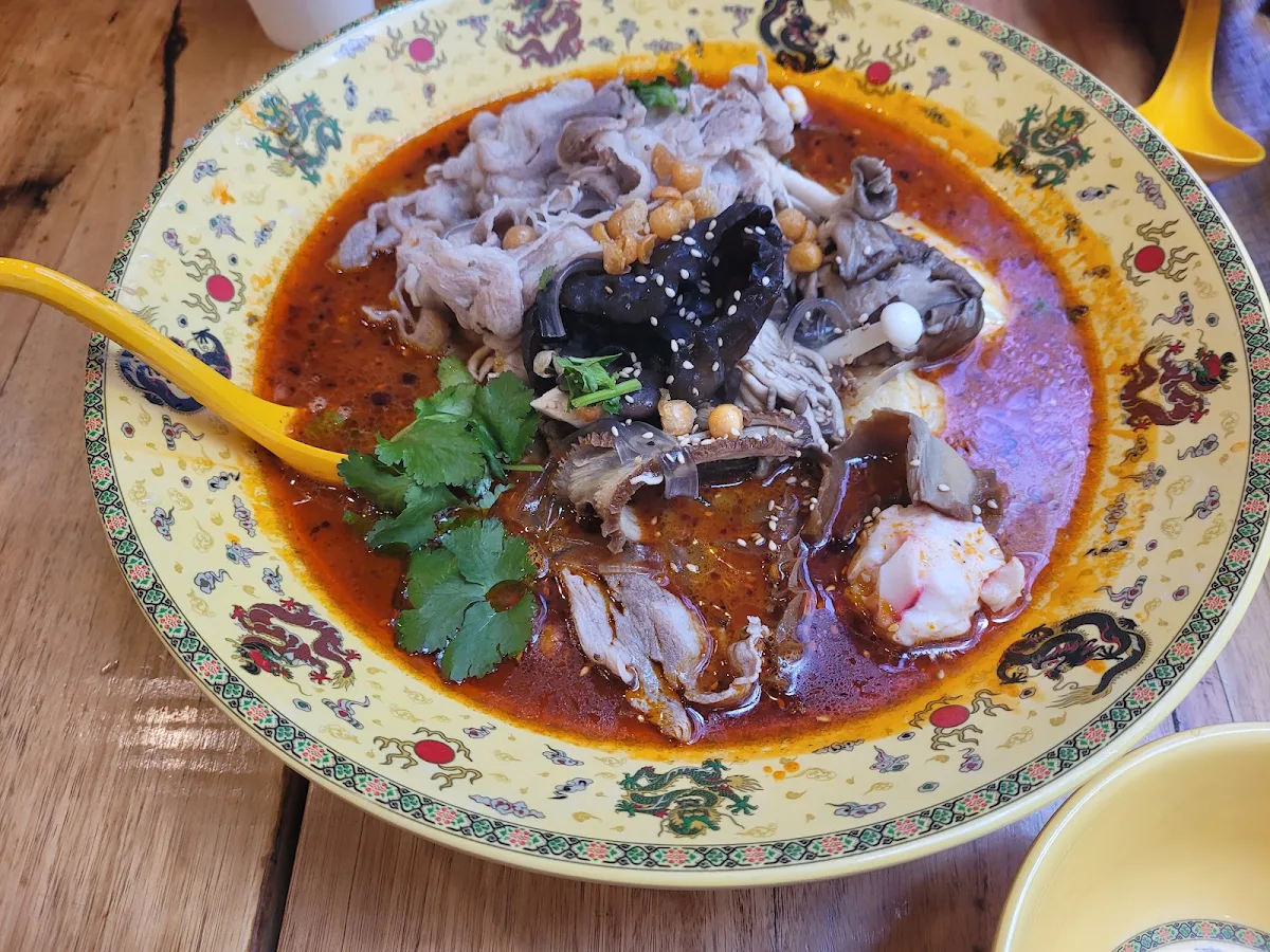 Highlights, Dragon Hot Pot