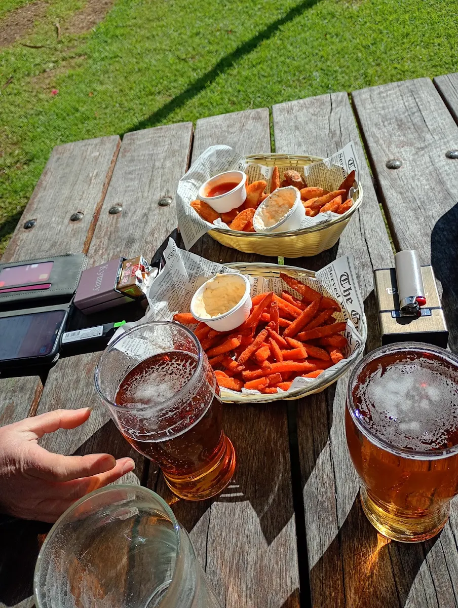 Highlights, Boyanup Tavern