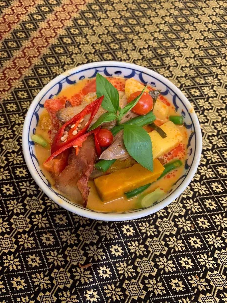 Highlights, Edge Hill Thai & Laos Takeaway