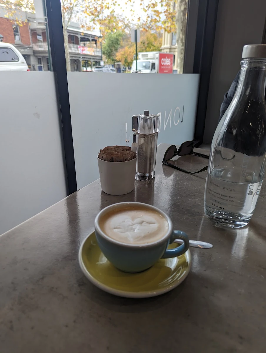 Flat White, London House Bendigo