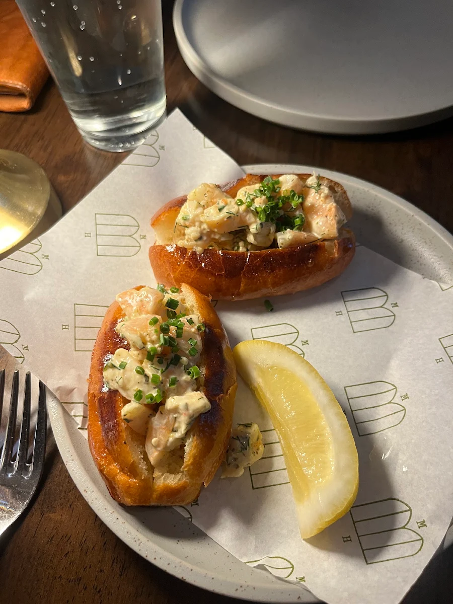Prawn Rolls, Morris House