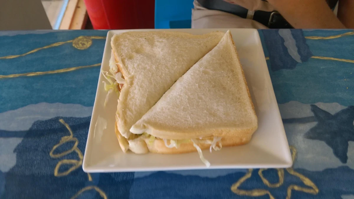 Highlights, Pope's Cafe