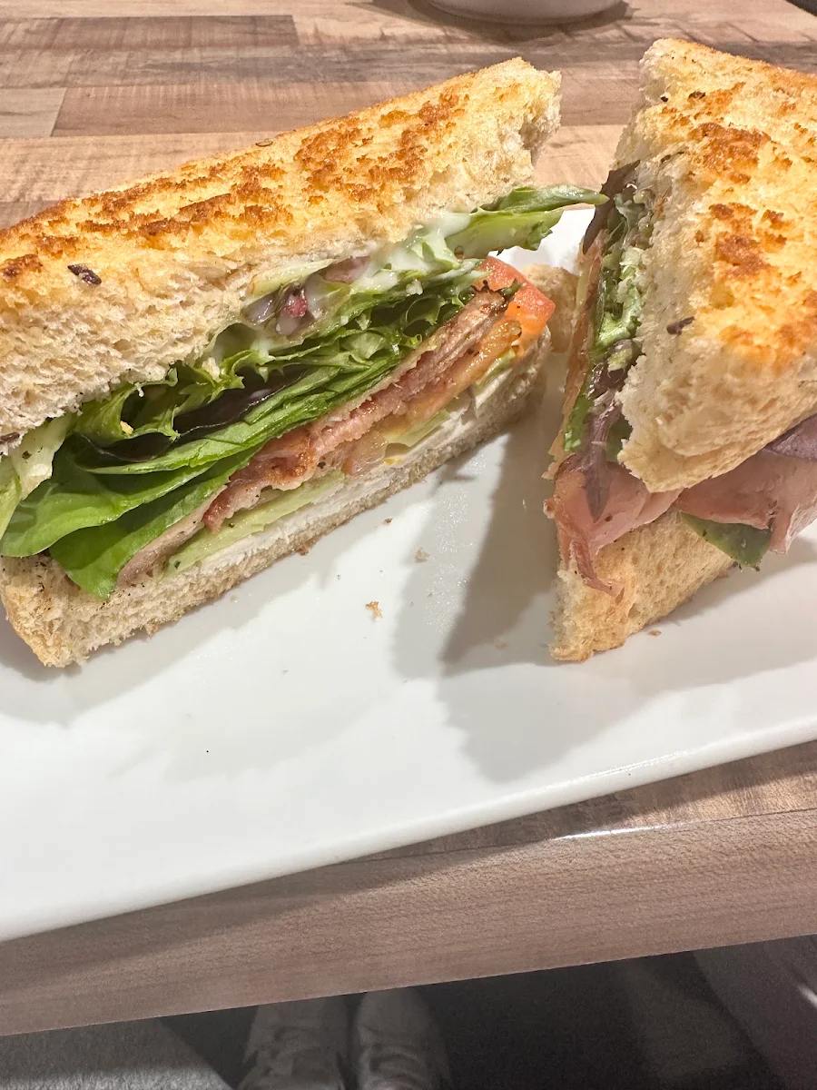 Highlights, Sam's Gourmet Cafe
