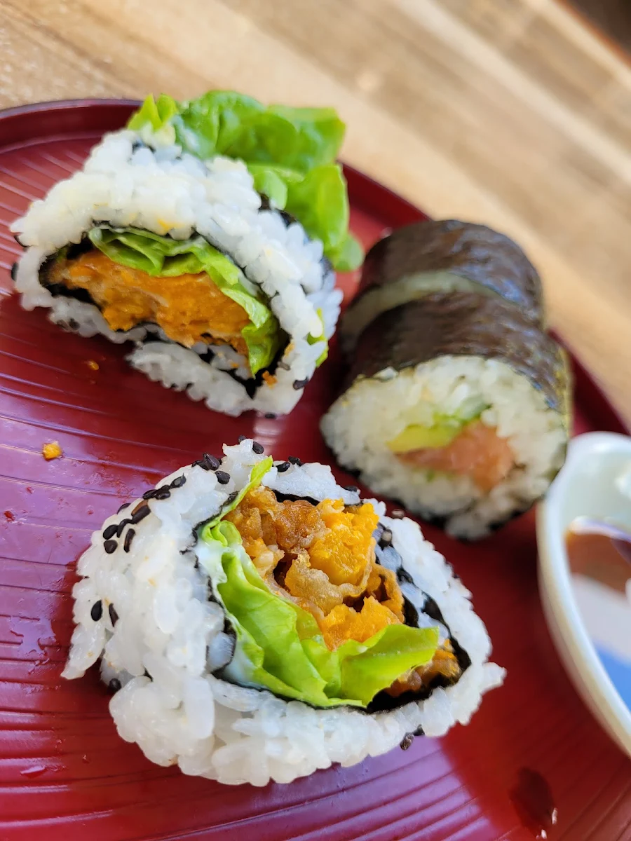 Highlights, Jian's Sushi & Noodle Bar