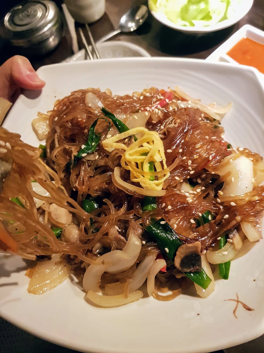 Japchae, Yeonga