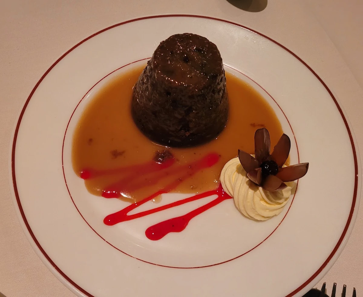 Sticky Date and Raisin Pudding
