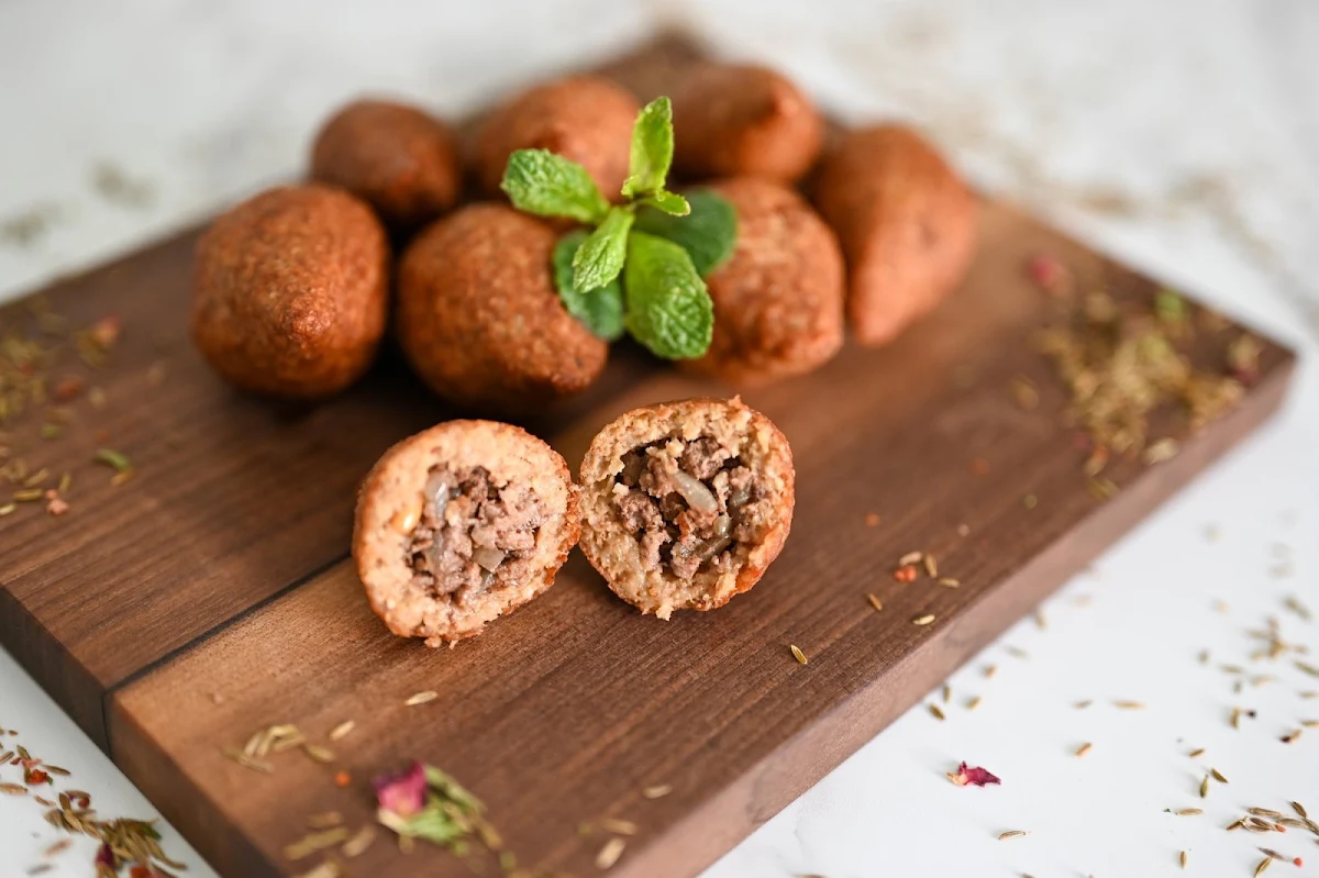 Fried Kebbeh, Mashawi Beirut