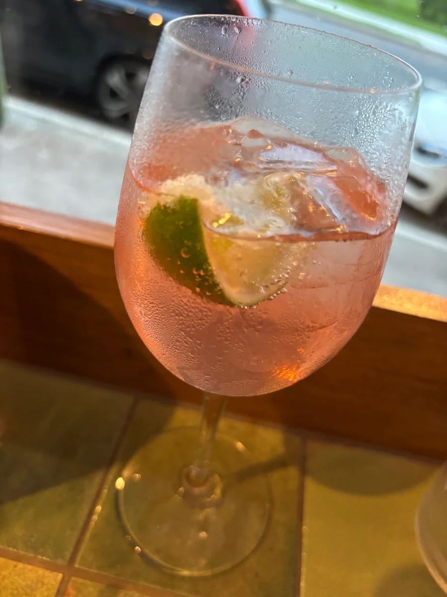 Lemon Lime Bitters, Mons Thai Camp Hill