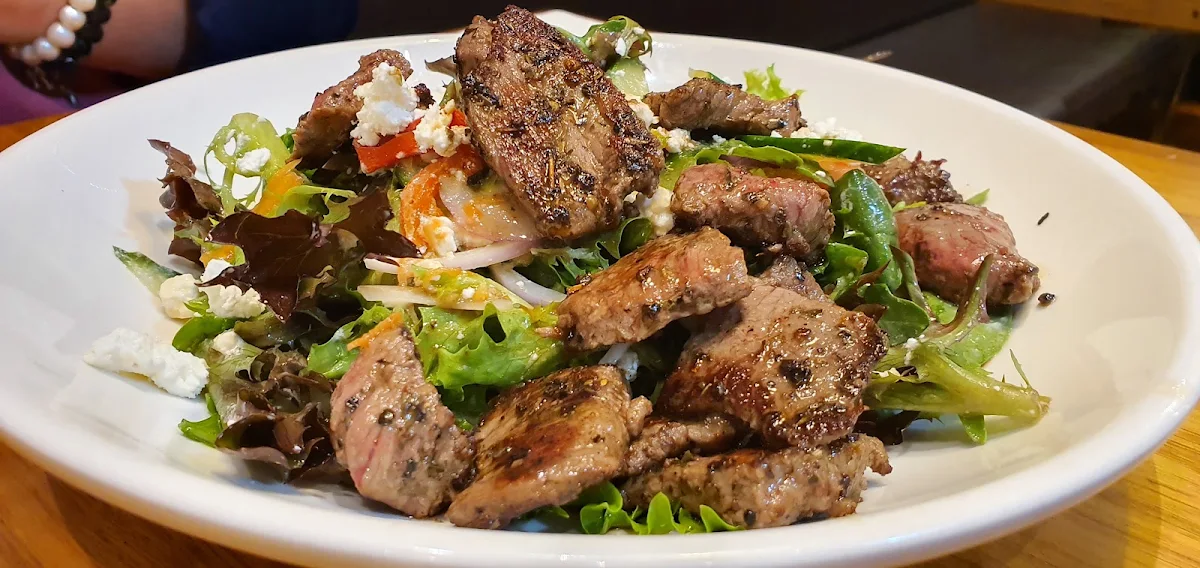 BBQ Lamb Greek Salad