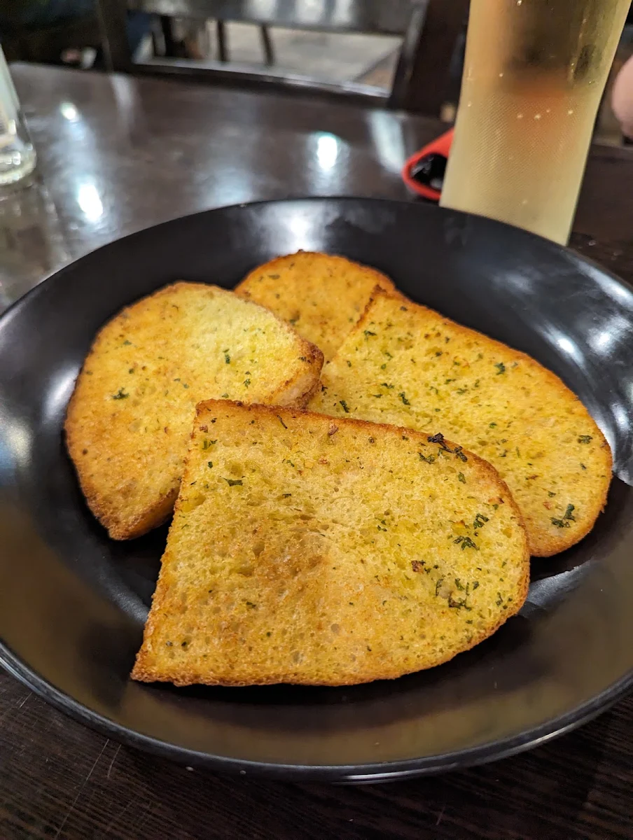 Garlic Bread Side, Giuseppe's Restaurant & Bar