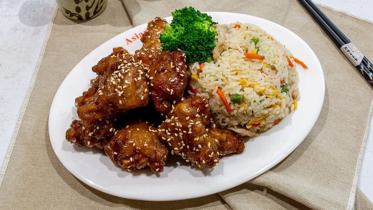 Highlights, Asian Kitchen & Rice Rolls