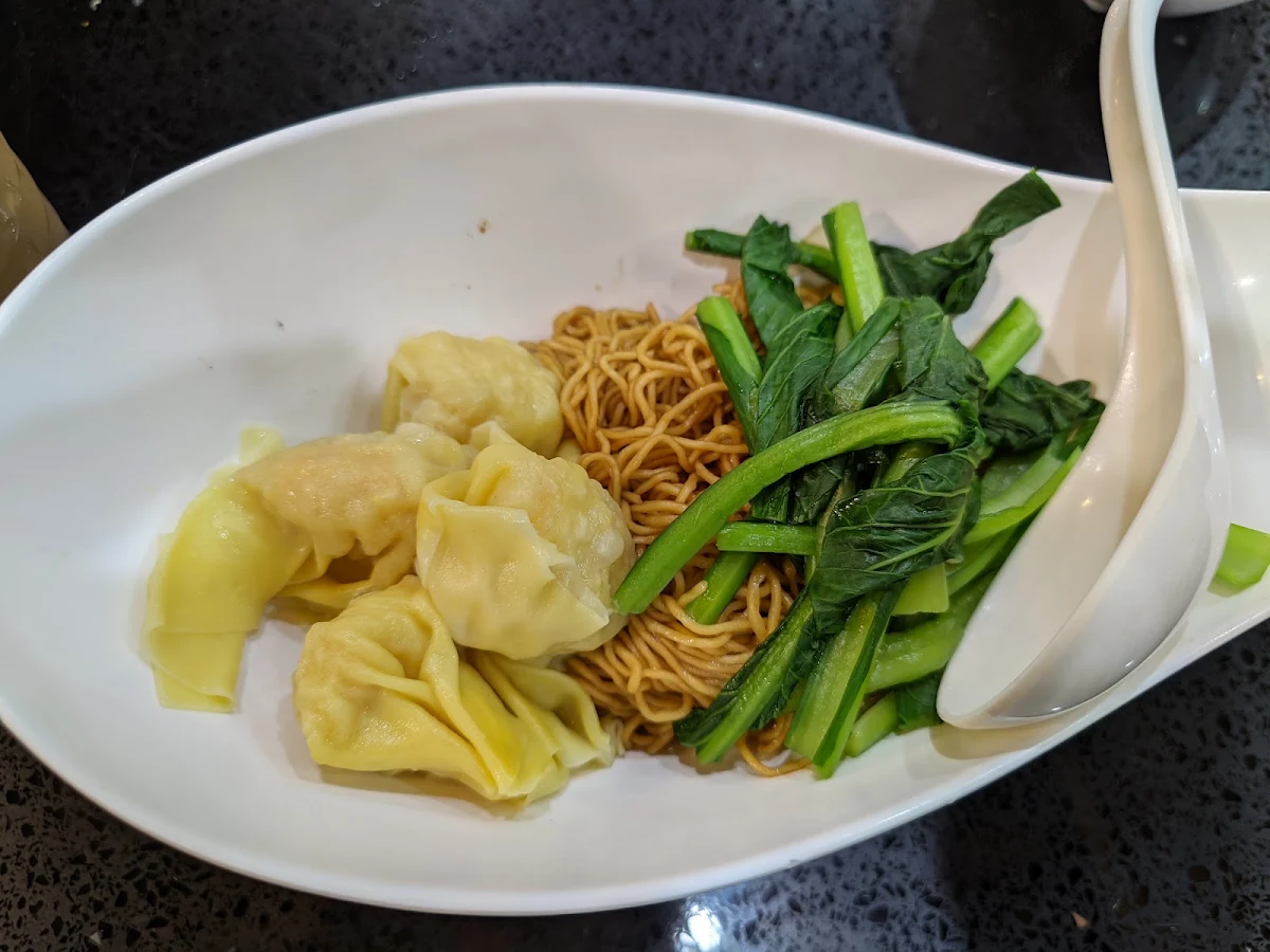 Pork & Prawn Wonton Egg Noodle Soup
