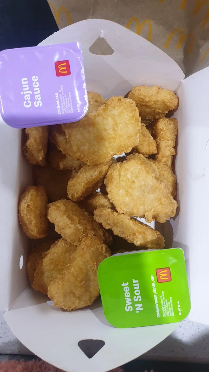 Mcnuggets, McDonald's Rowville