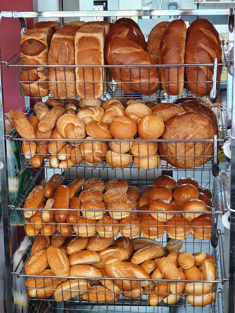 Vietnamese Rolls and Dinner Rolls