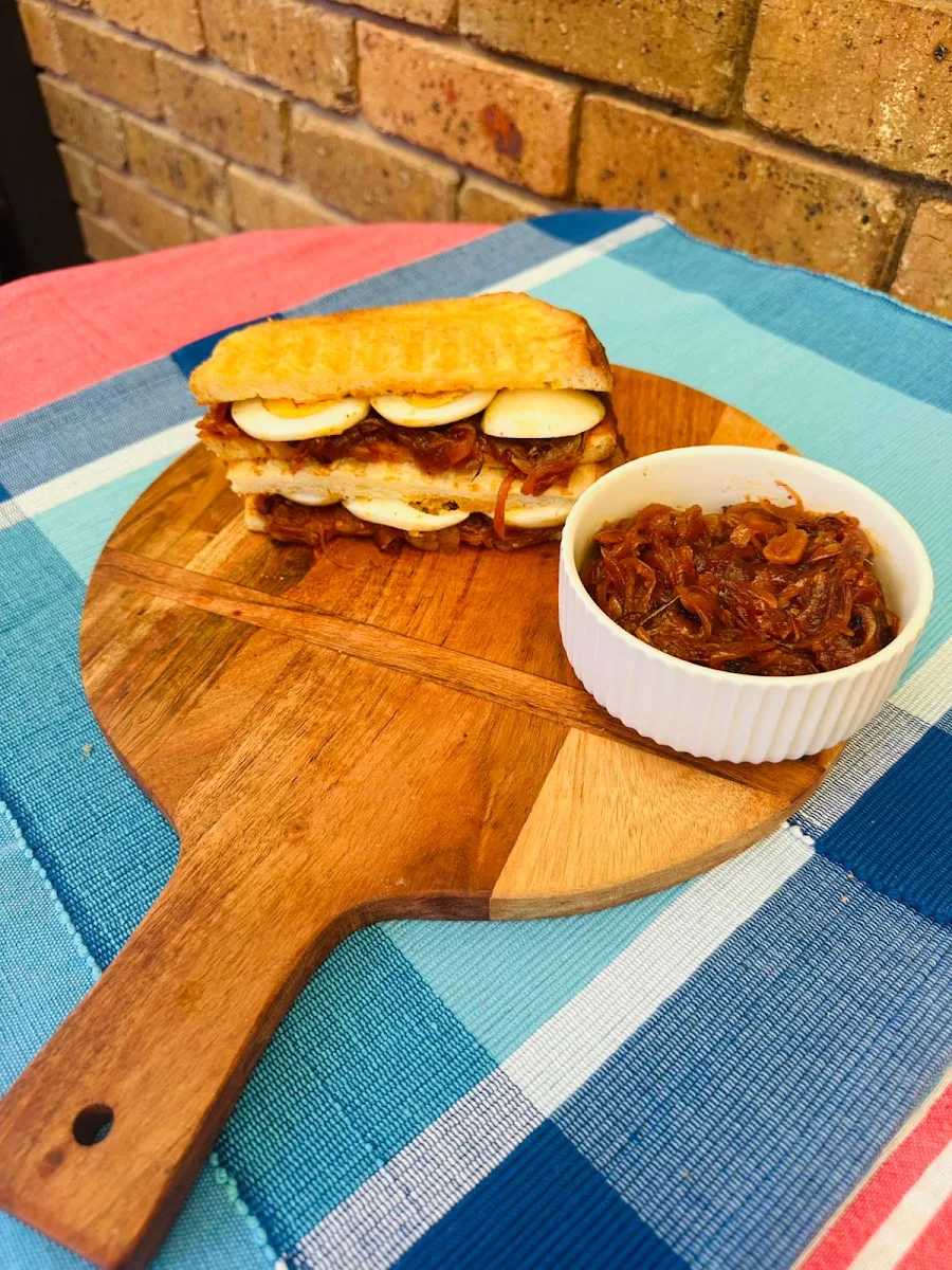 Highlights, The Lankan Table