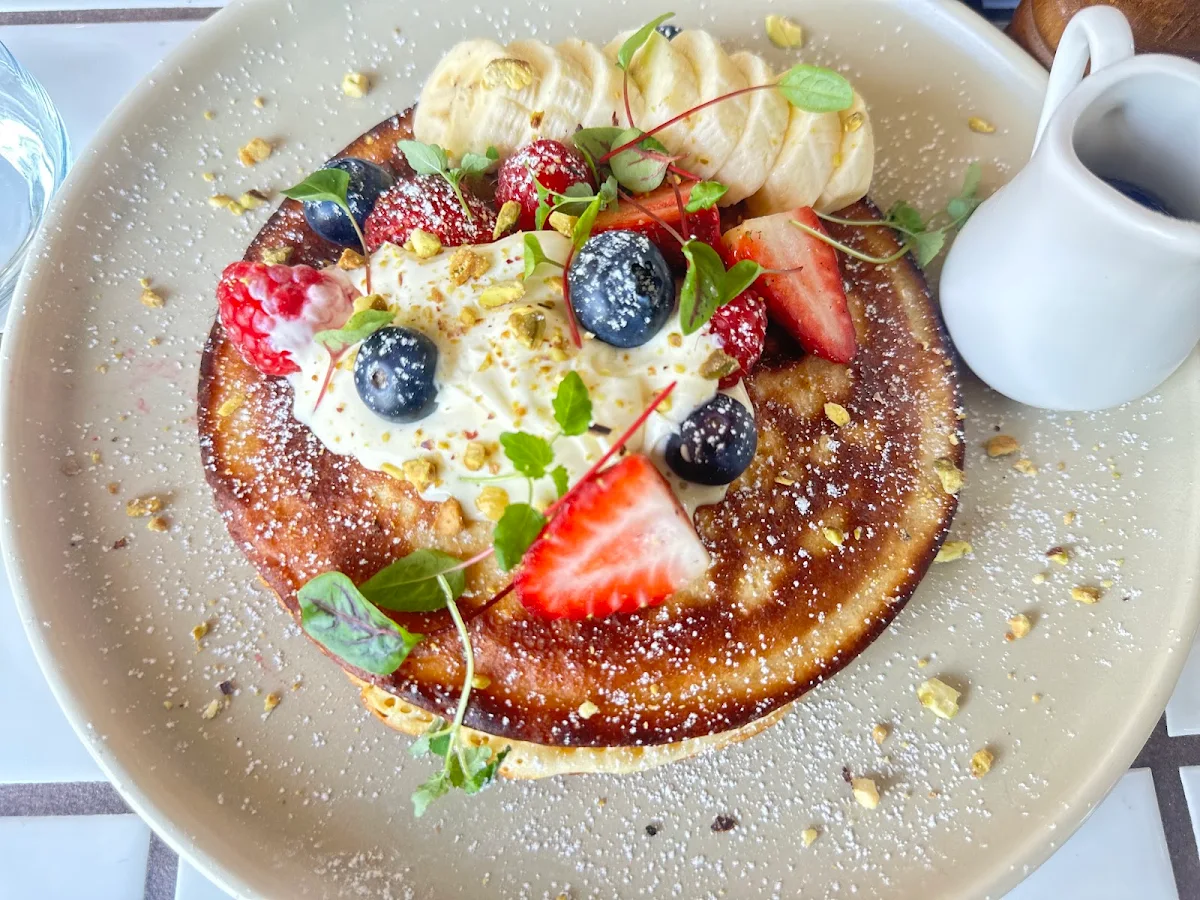 Highlights, Lovat Cafe Avalon Beach Front