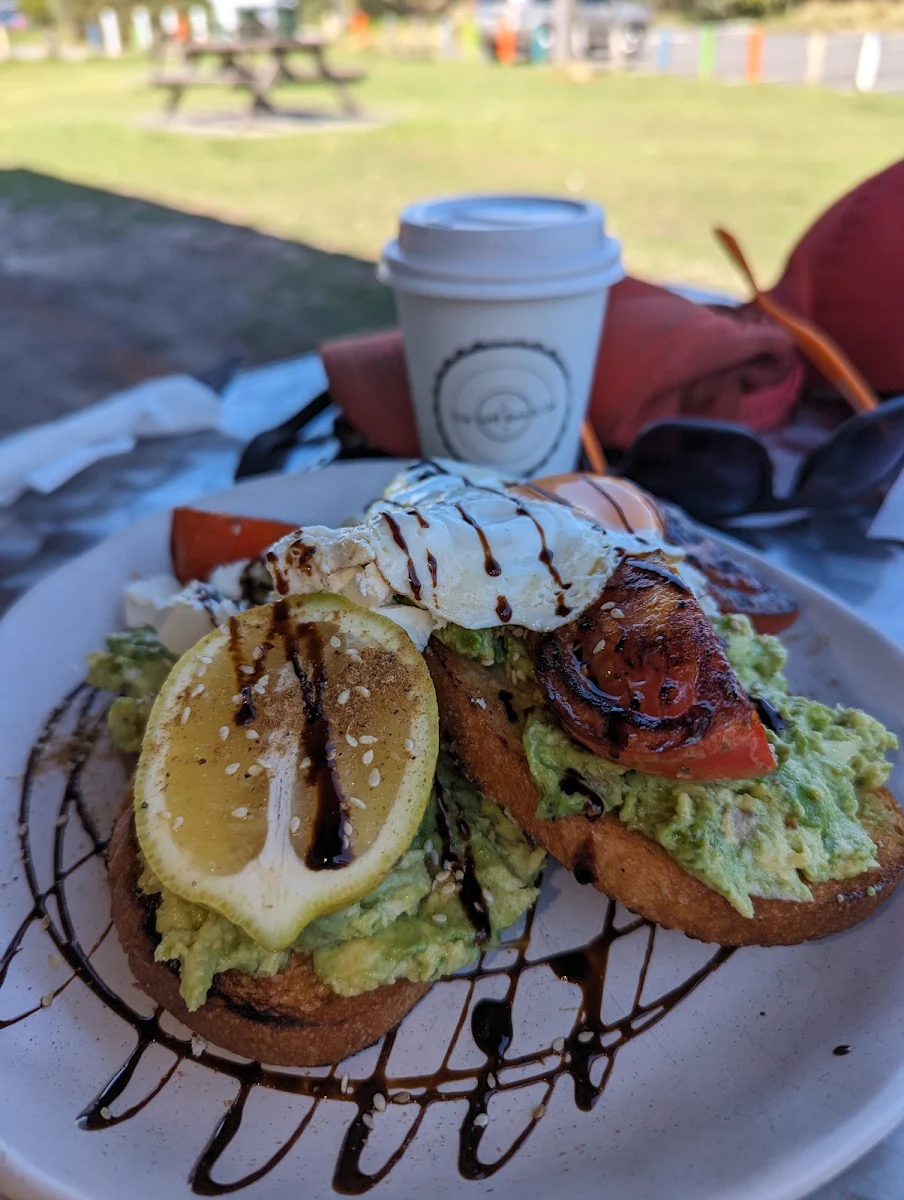 Smashed Avocado, Lakes Beach Cafe