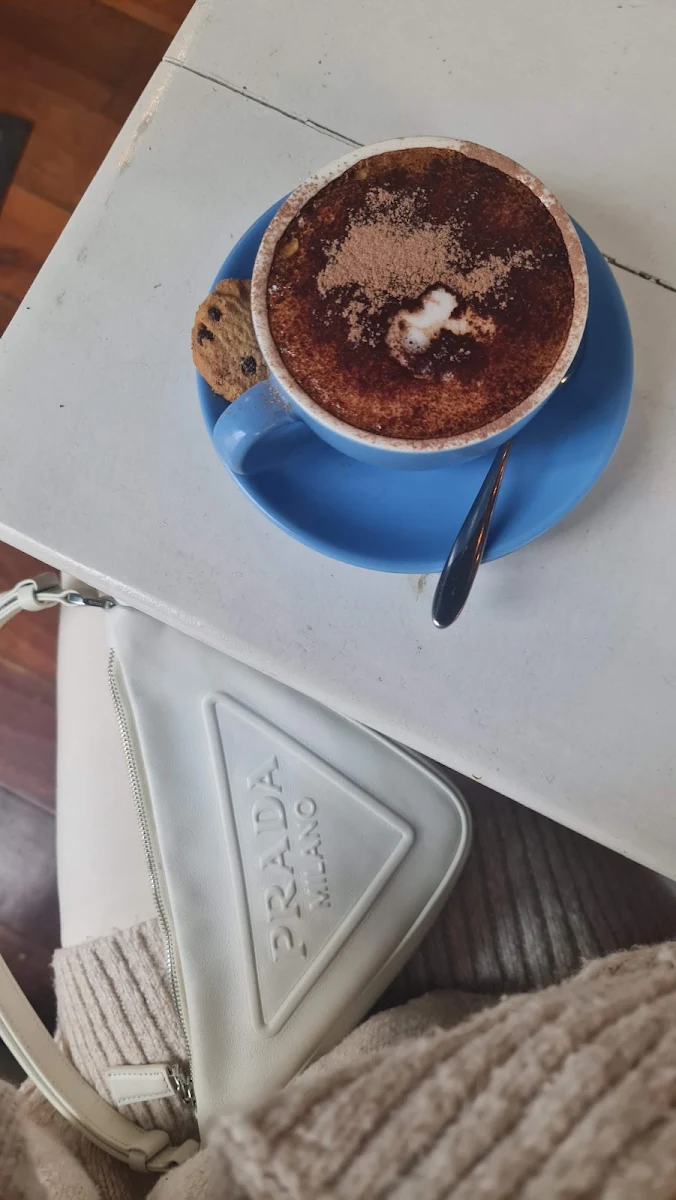 Cappuccino, Pizza 808