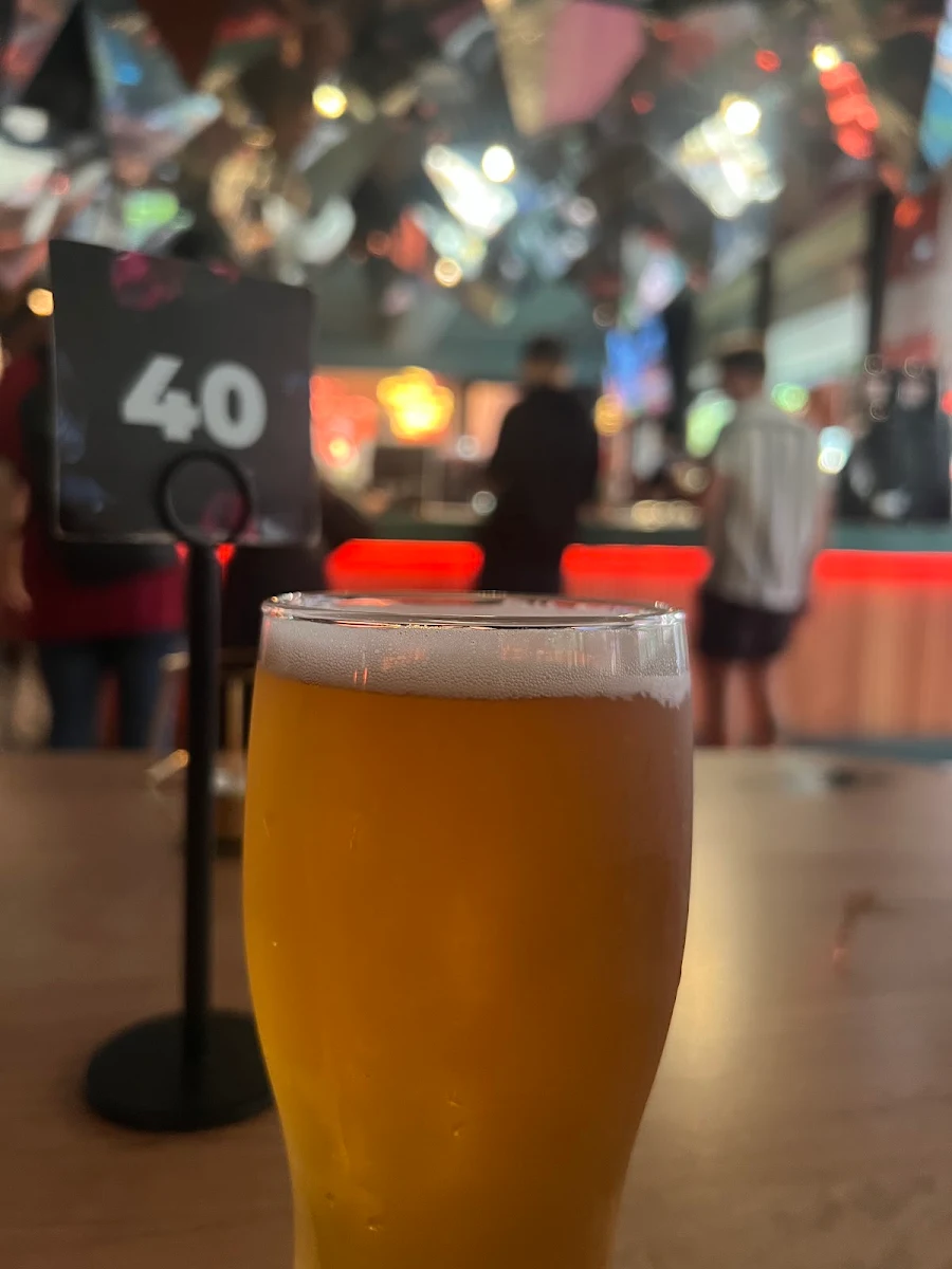 Highlights, CQ Bar