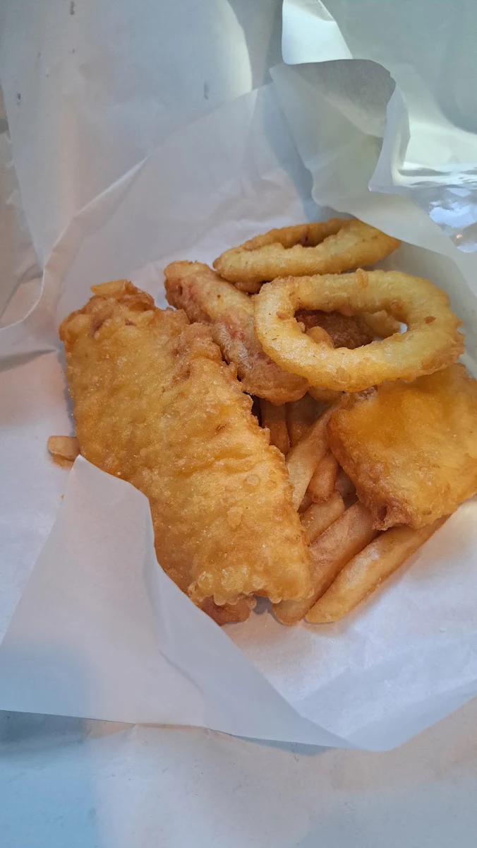 Chips with Fish Minimum, Halls Head Fish and Chips