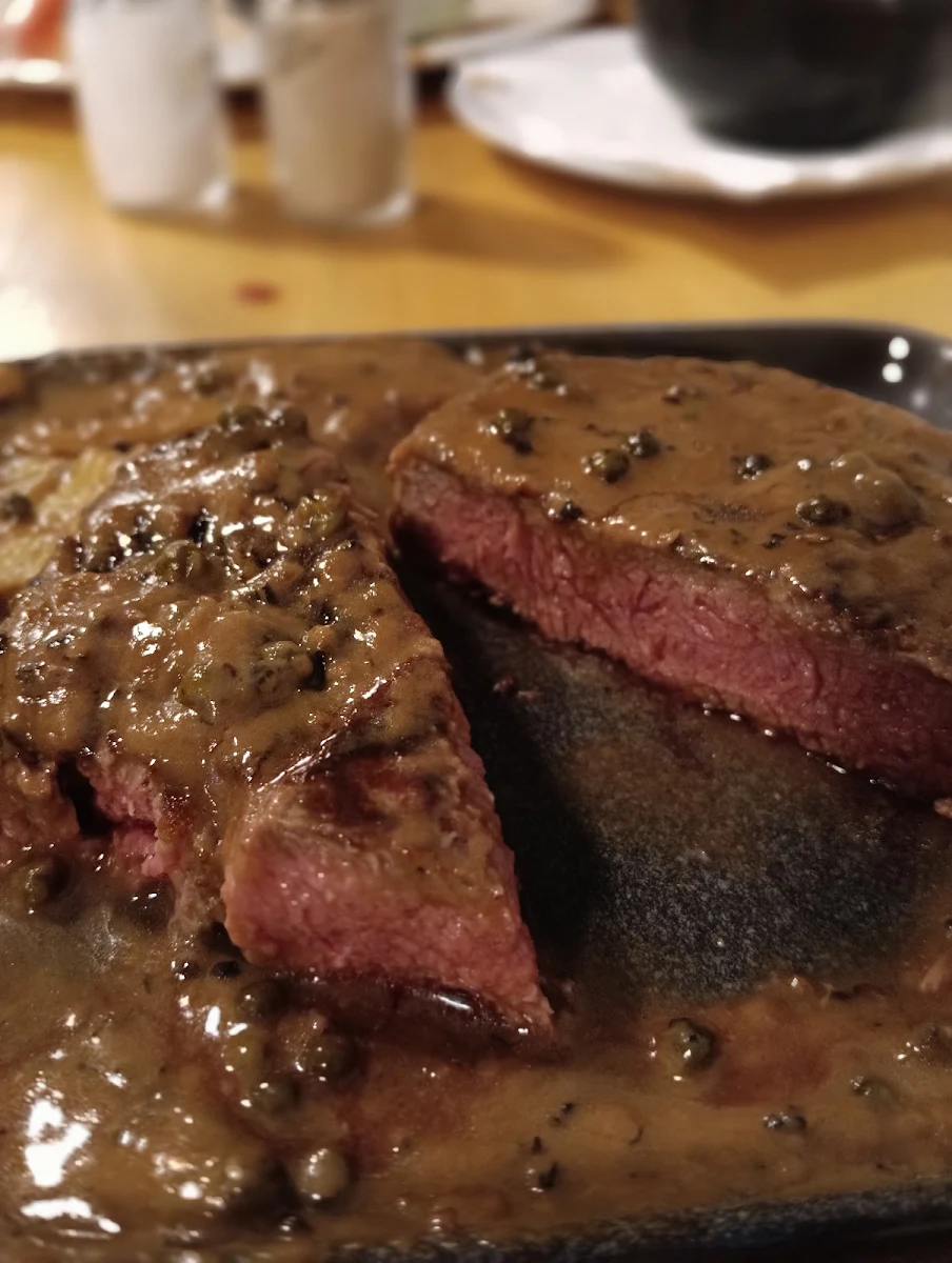 Highlights, The Duck-Inn Bar & Bistro