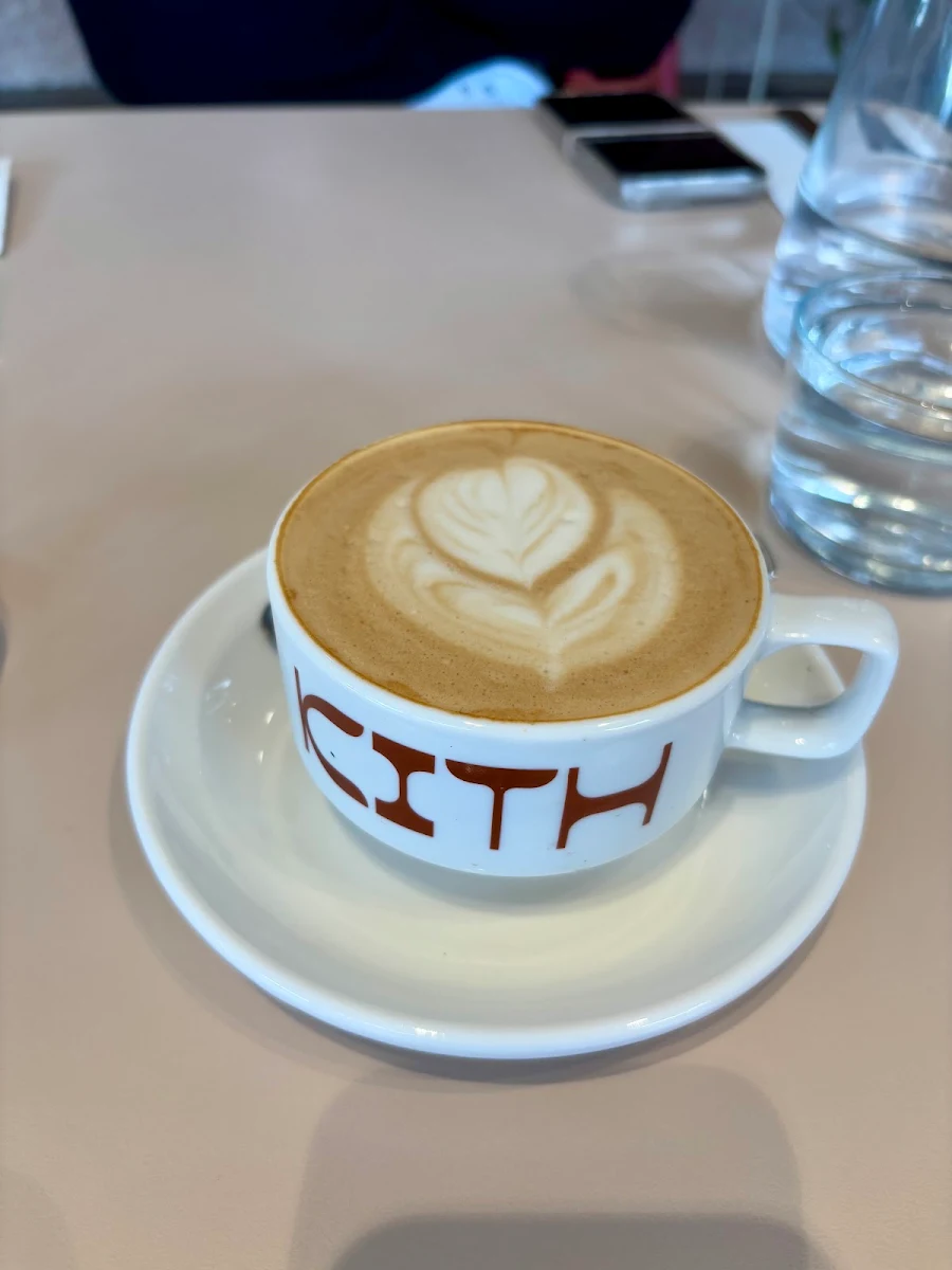 Flat White, Kith Eatery