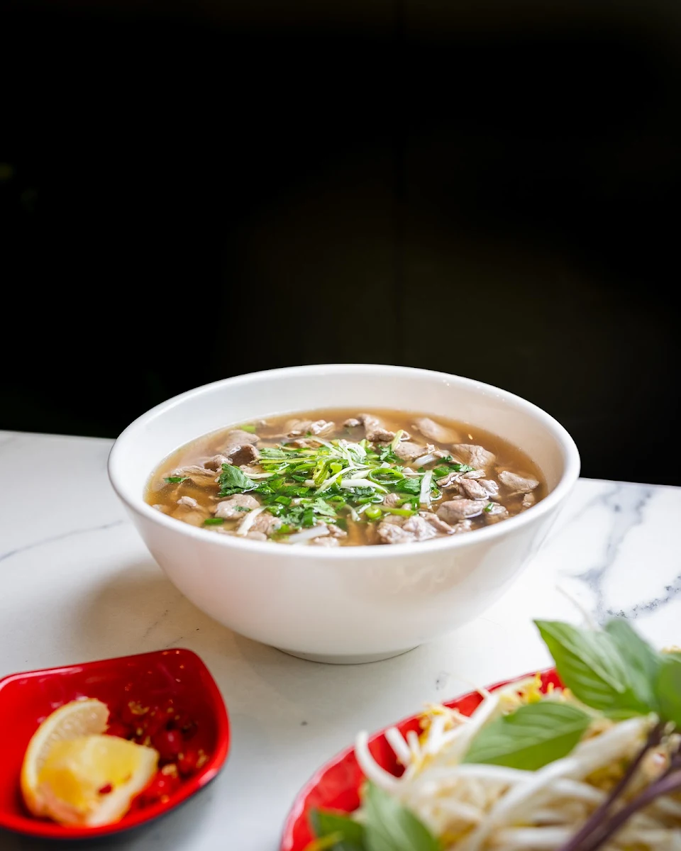 Highlights, Ngon Banh Cuon