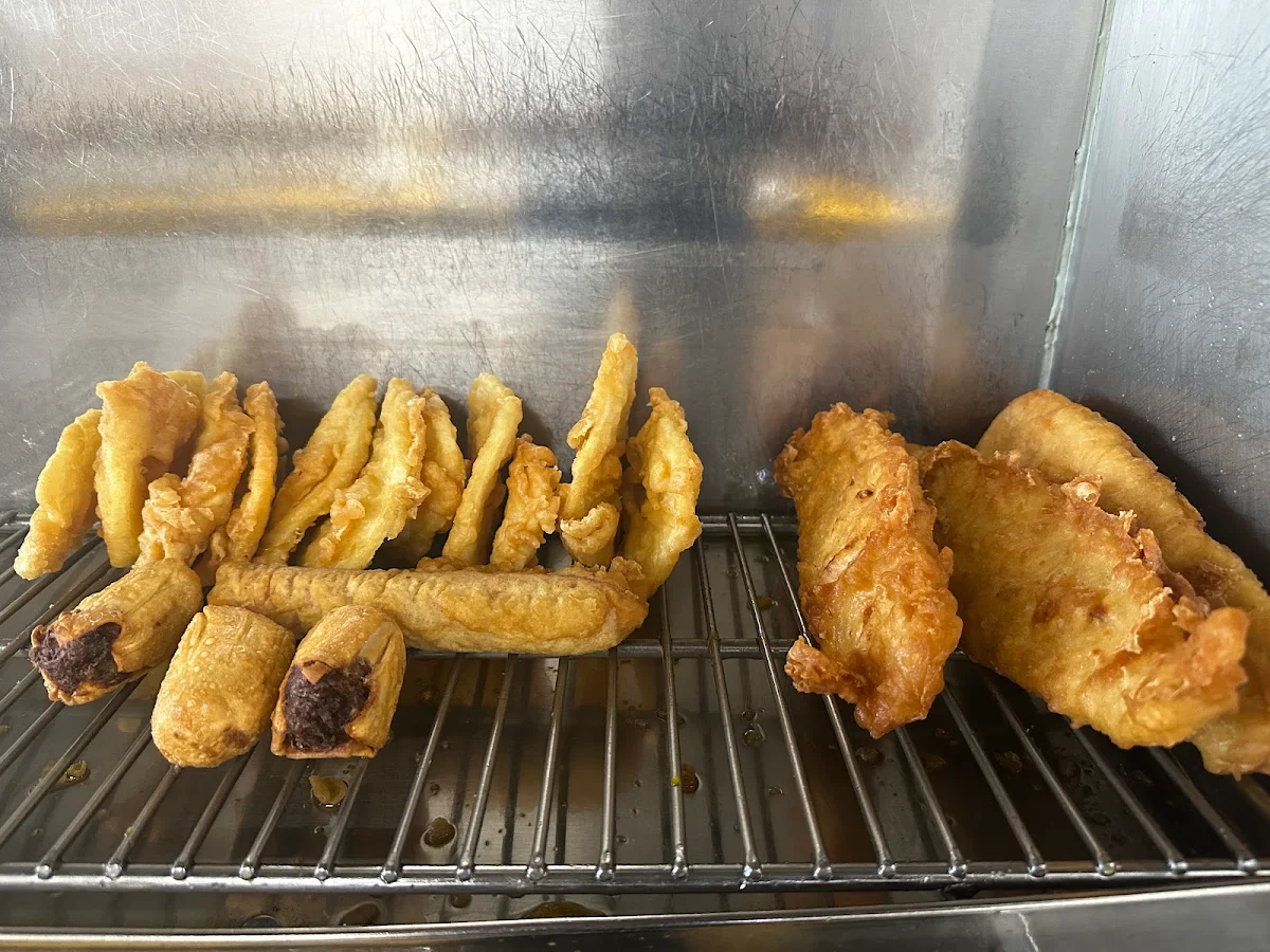 Highlights, Kosciusko Avenue Fish & Chips