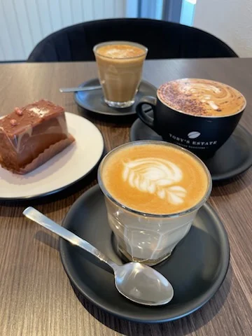 Highlights, Happy Spot Cafe