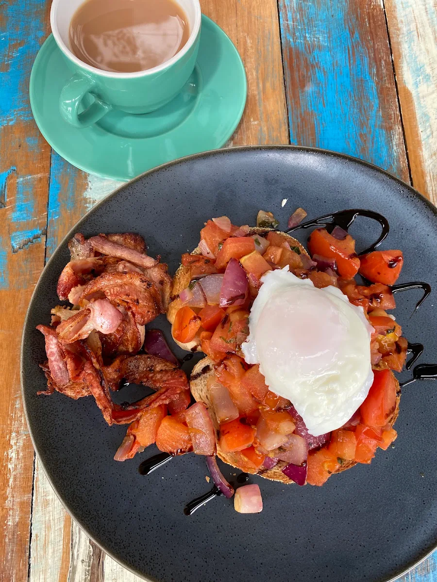 Bacon & Eggs Straight Up, Malt & Honey Cafe