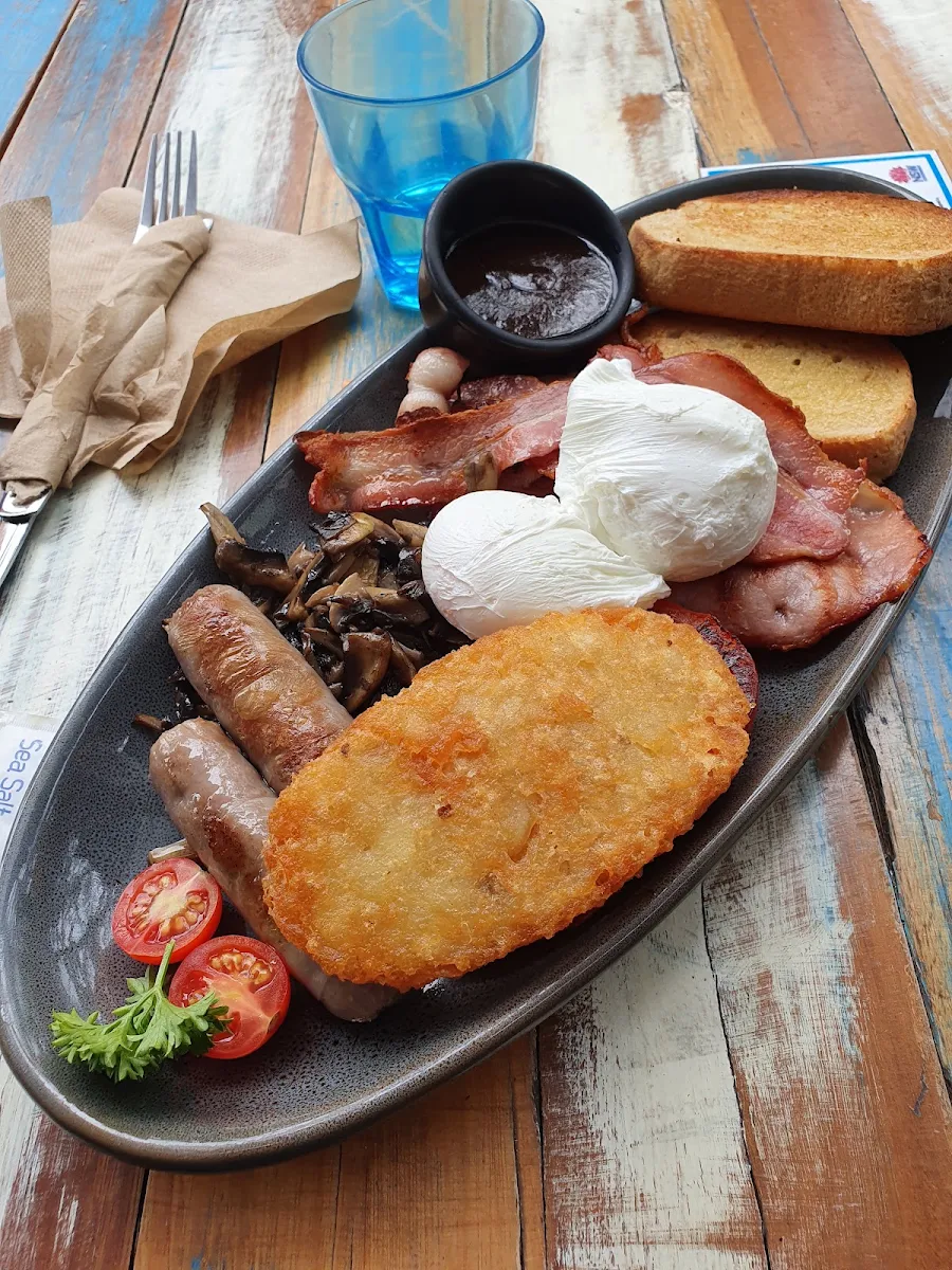 Big Breakfast, Malt & Honey Cafe