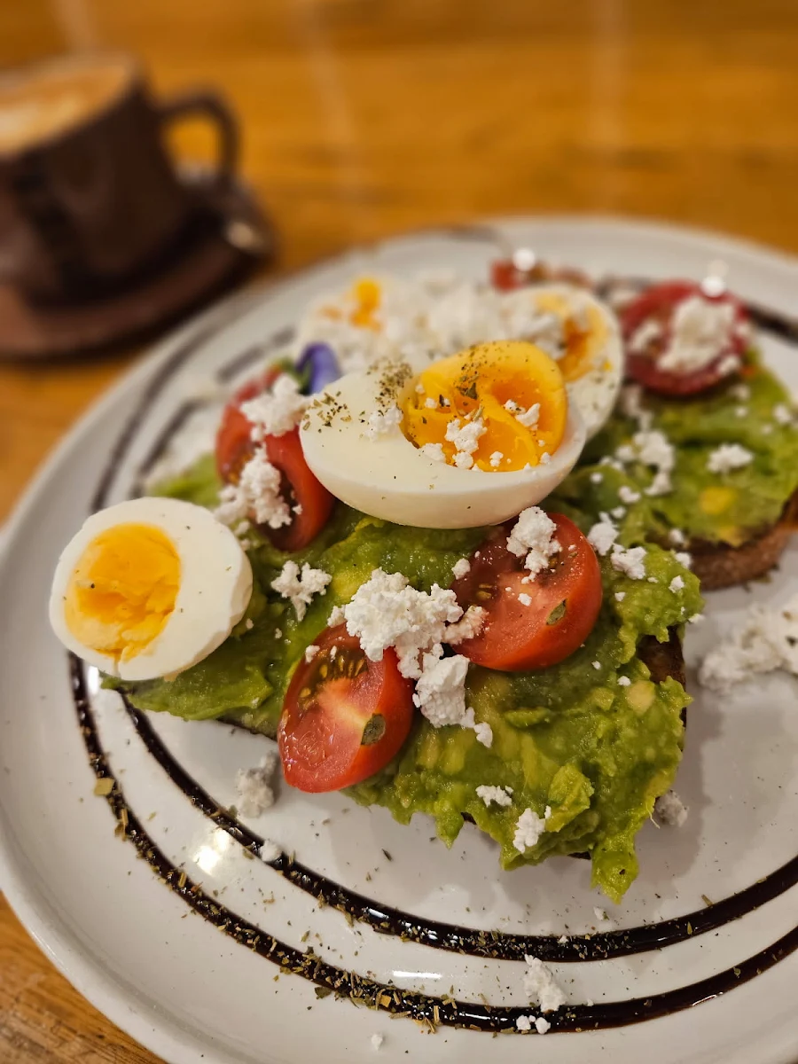 Smashed Avocado, GrindHouse