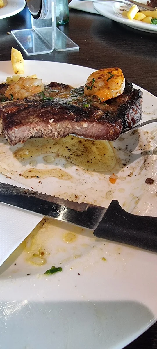 T Bone Steak, Skyways Hotel