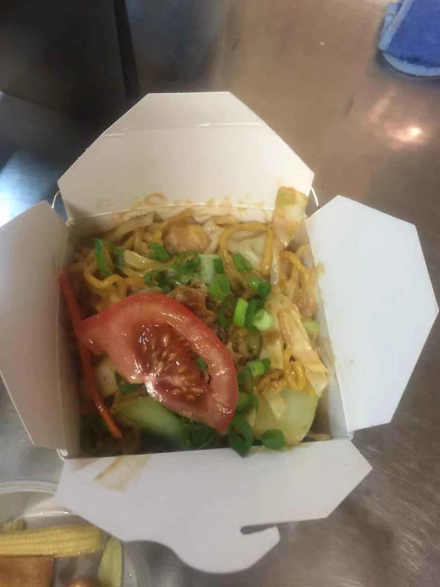 Highlights, Yen Sushi Noodle