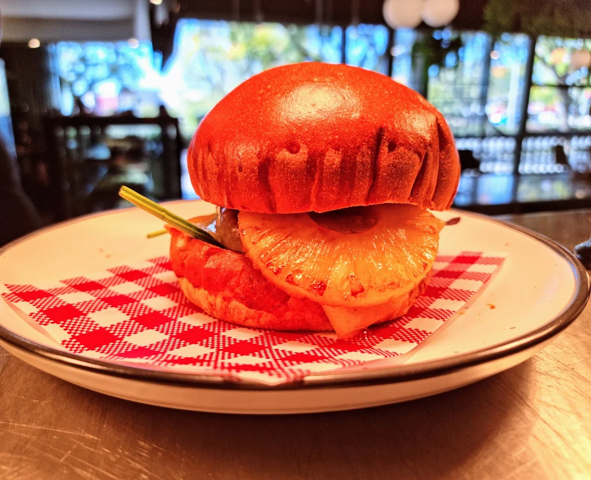 Beef Burger, Signature Cafe Robina