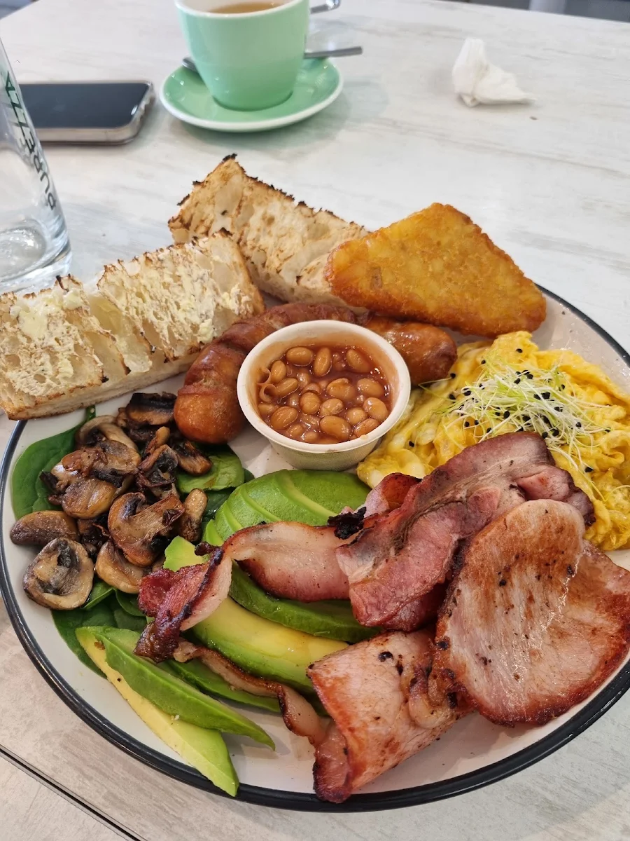 Highlights, Signature Cafe Robina