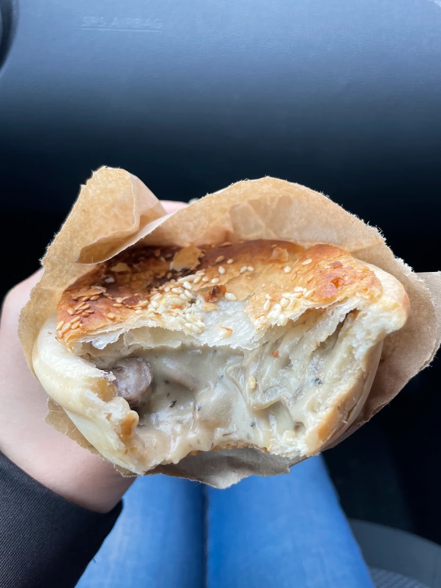 Chicken & Mushroom Pie, Romsey Bakery
