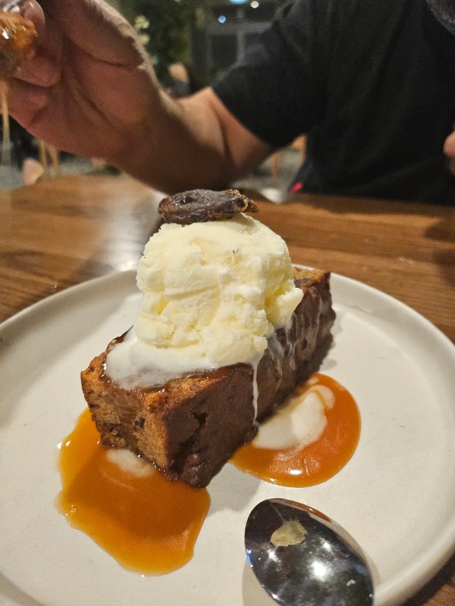 Sticky Date Pudding, The Bentley
