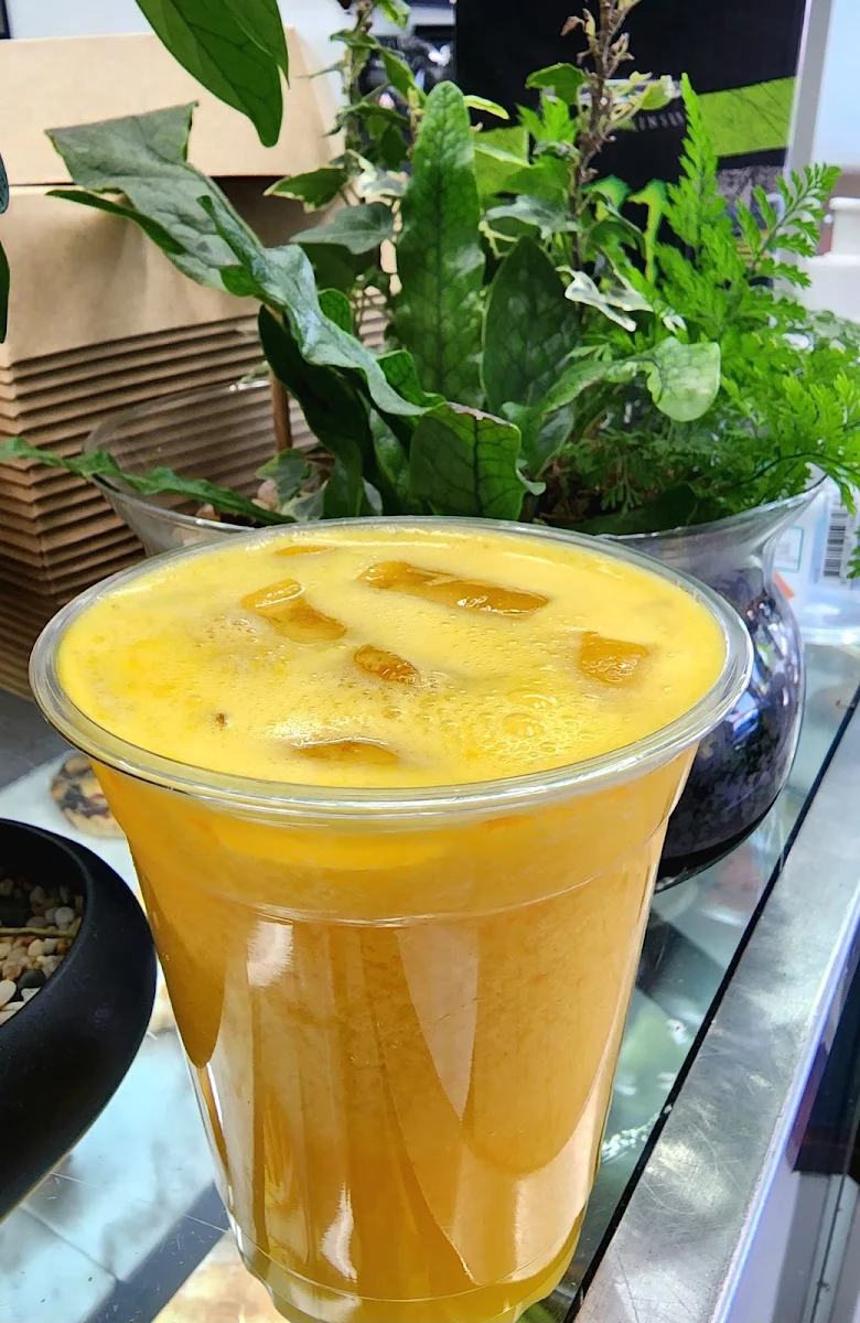 Fresh Juice, Simplicity cafe